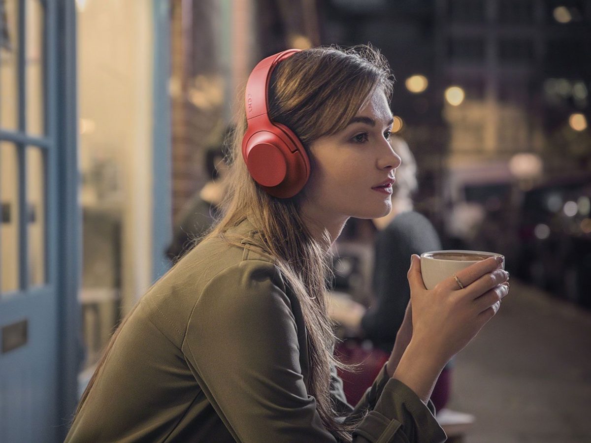 HOW TO GET YOUR MUSIC NOTICED BY MORE PEOPLE?