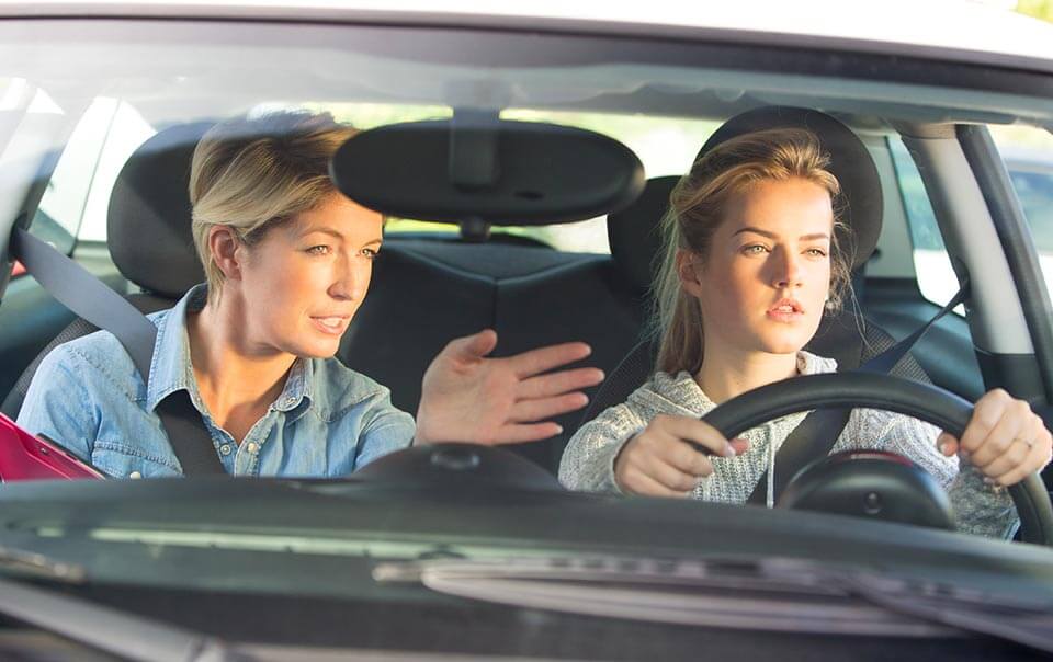 tips-to-choose-a-driving-school